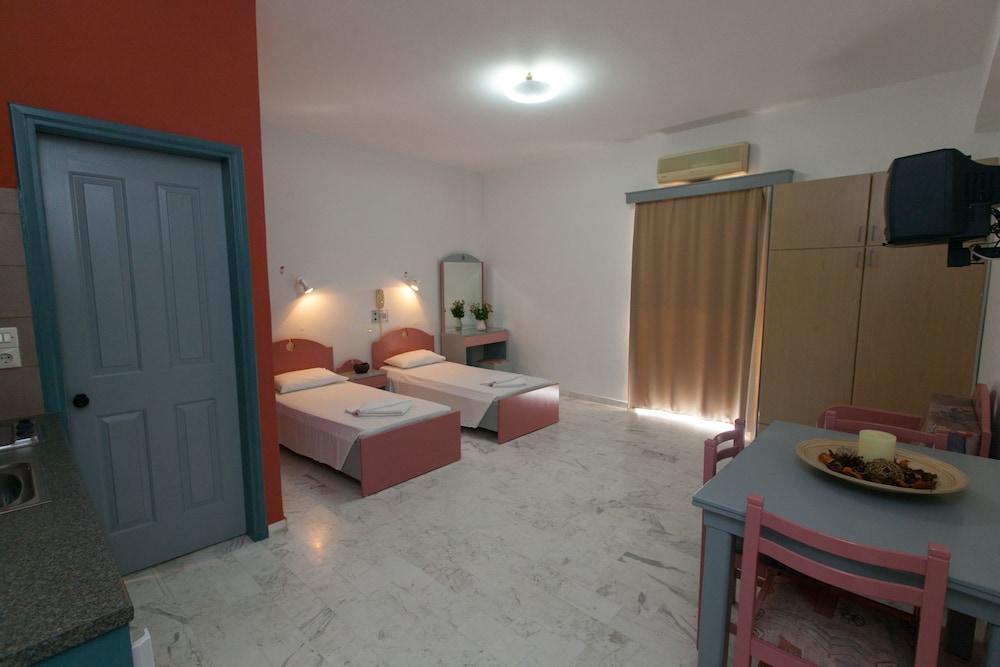 Top Hotel Stalós Extérieur photo